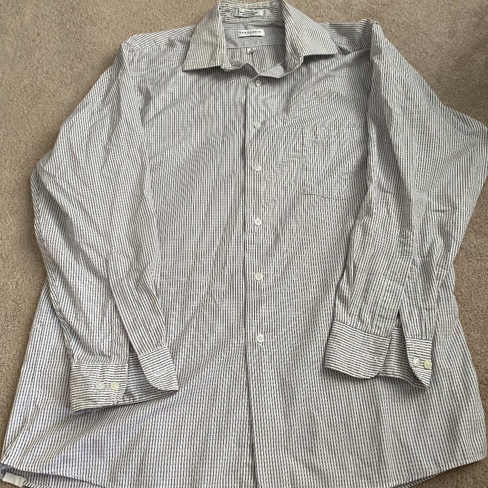 Van Heusen Classic Fit Button Down Shirt